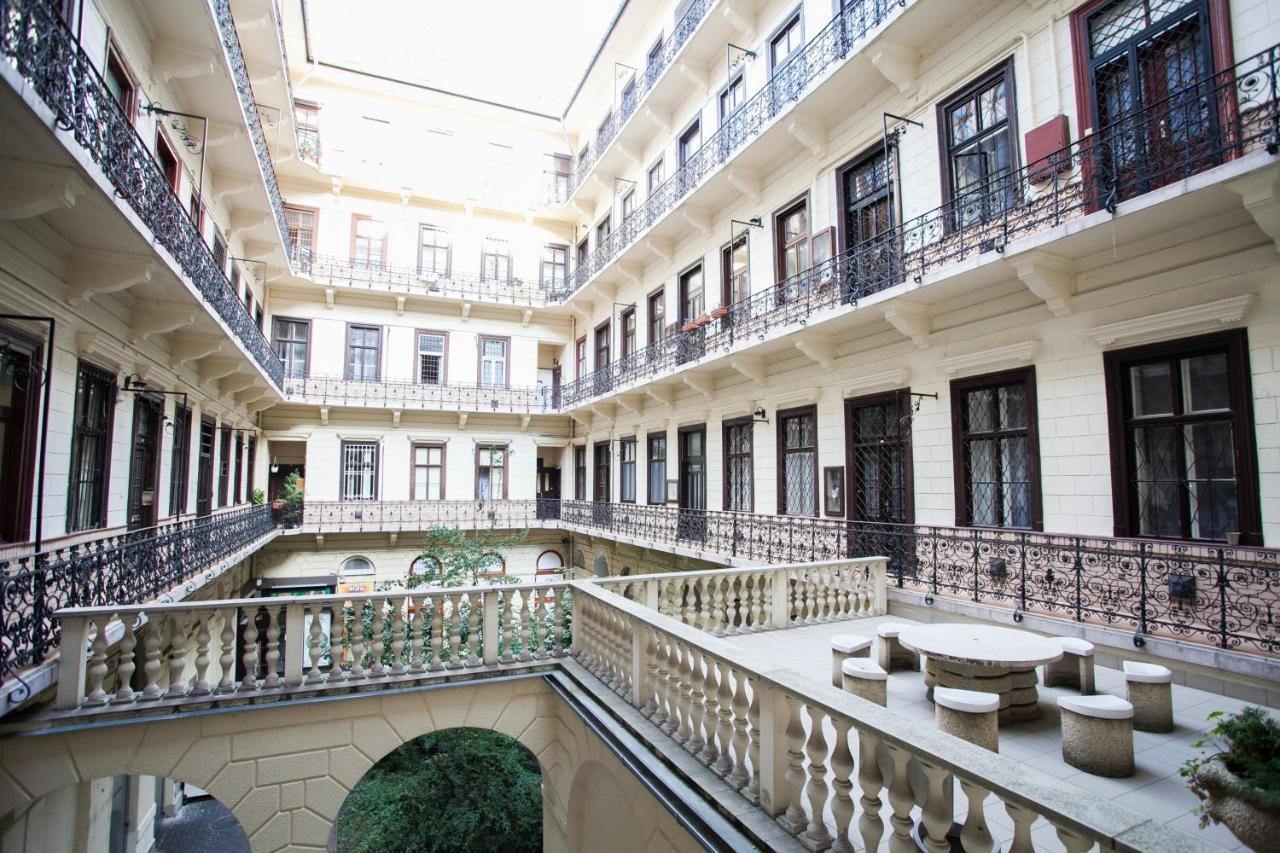 Stylish Loft With Finnish Sauna Budapest Kültér fotó