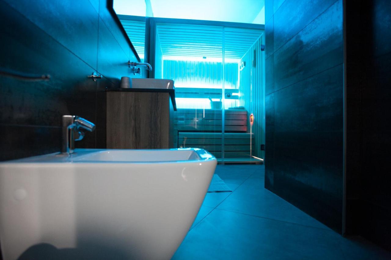 Stylish Loft With Finnish Sauna Budapest Kültér fotó
